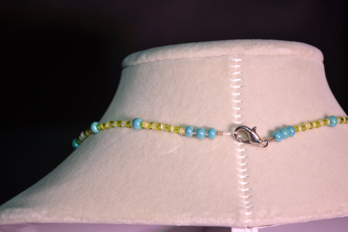 Diamond pendant glass bead necklace