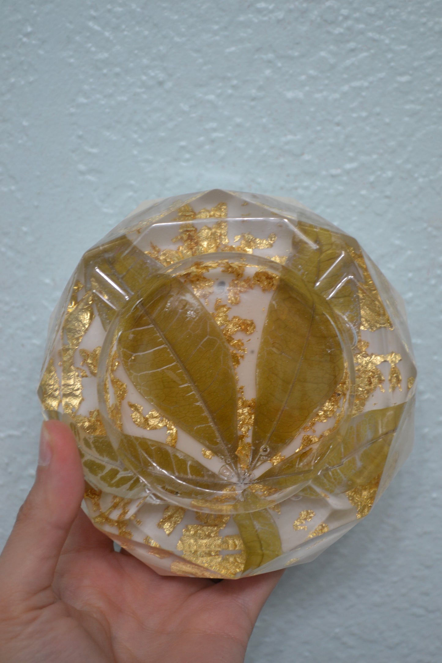 Money tree leaf ashtray