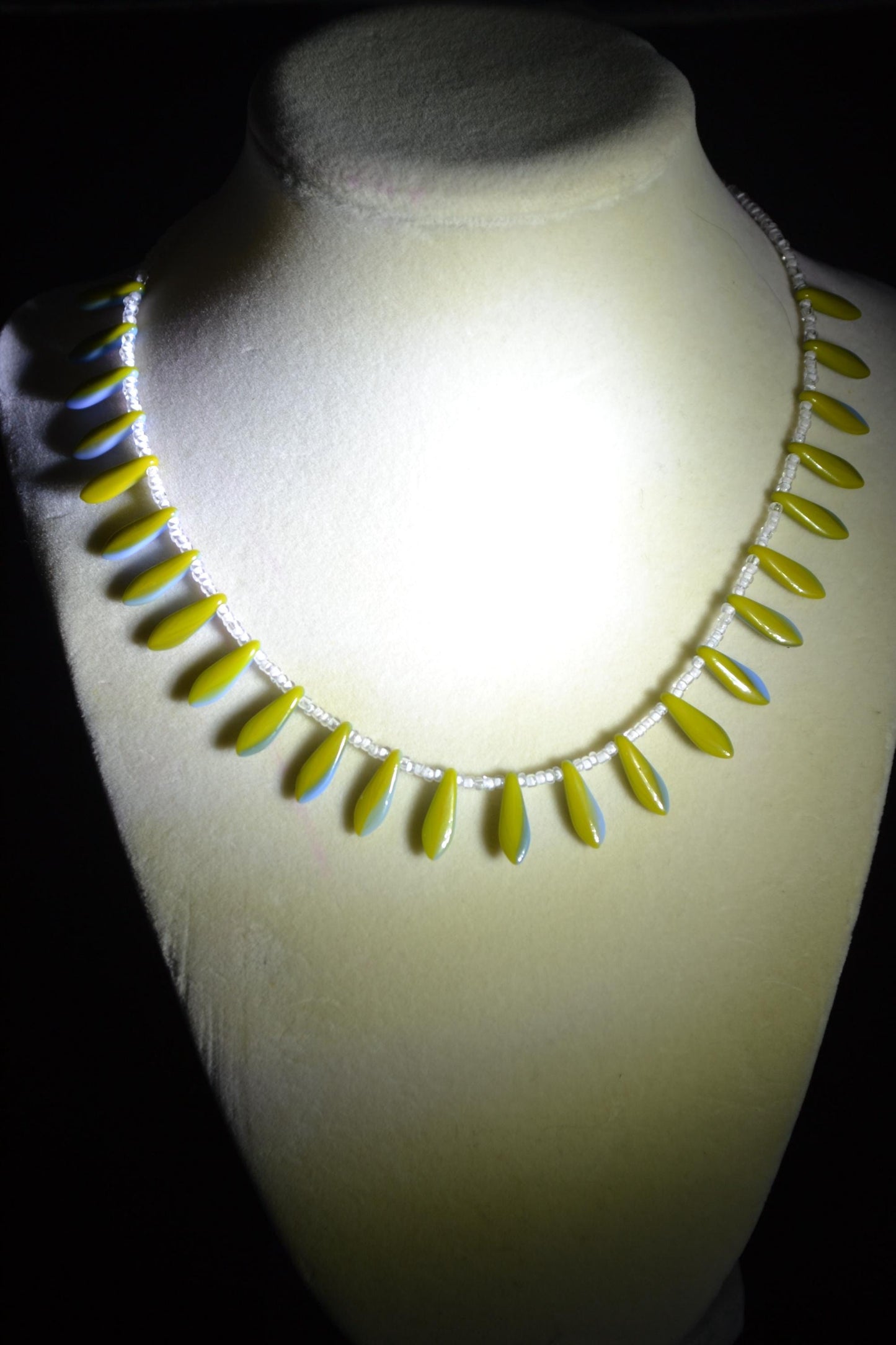 Reversible multicolor glass bead necklace. Olive and sky blue