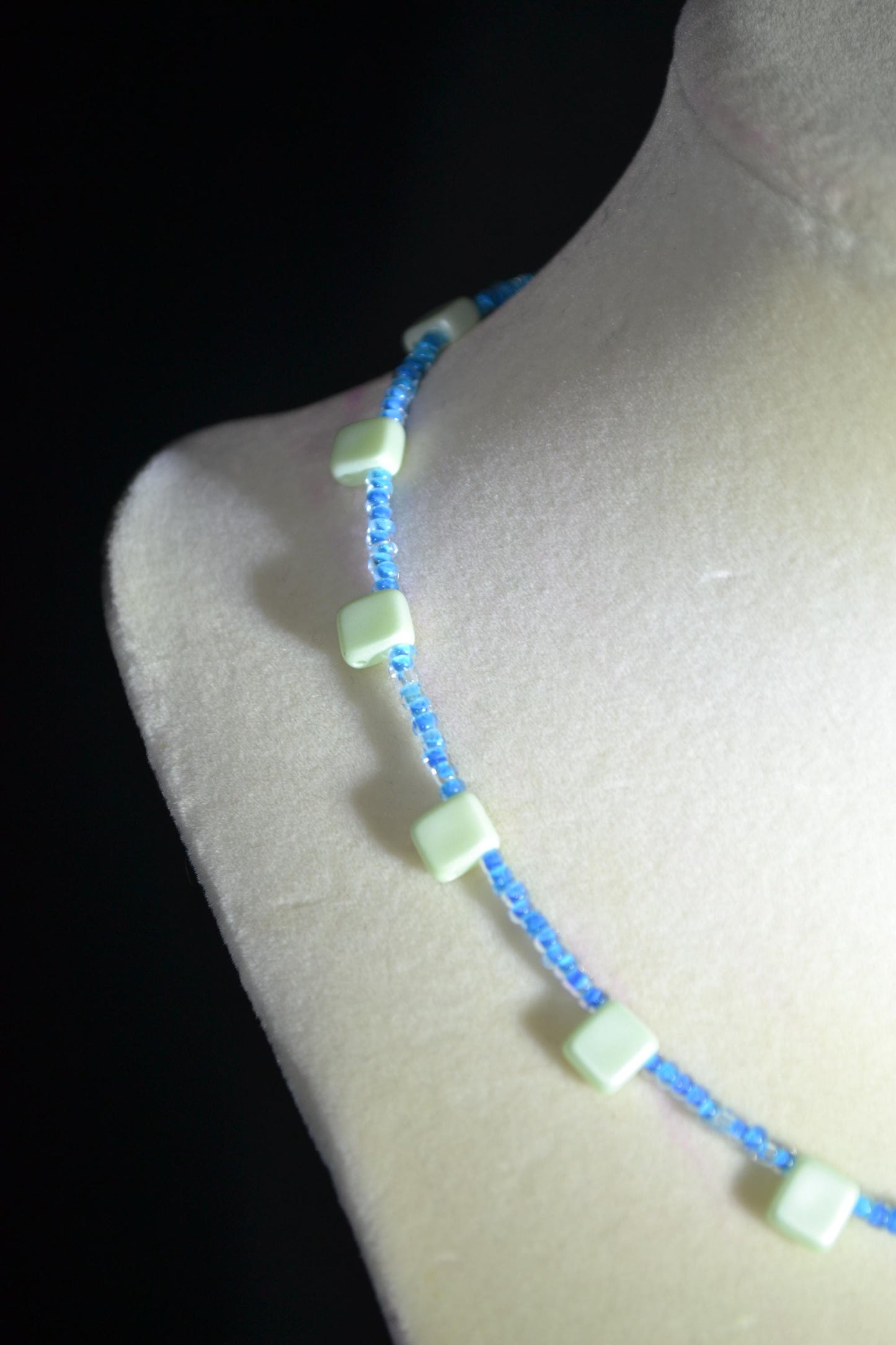 Multicolor glass bead necklace. Blues and pearl green