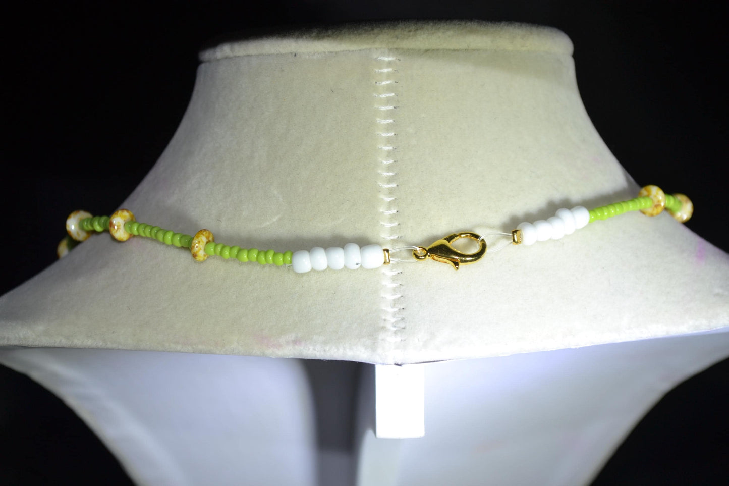 Multicolor glass bead necklace. Speckled yellow and lime