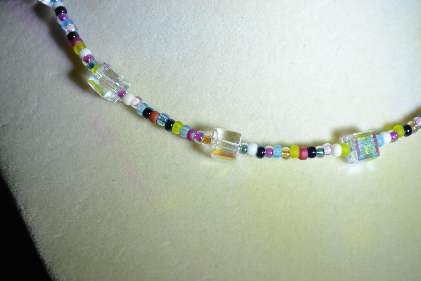 Multicolor glass bead choker. Rainbow and Swarovski crystal
