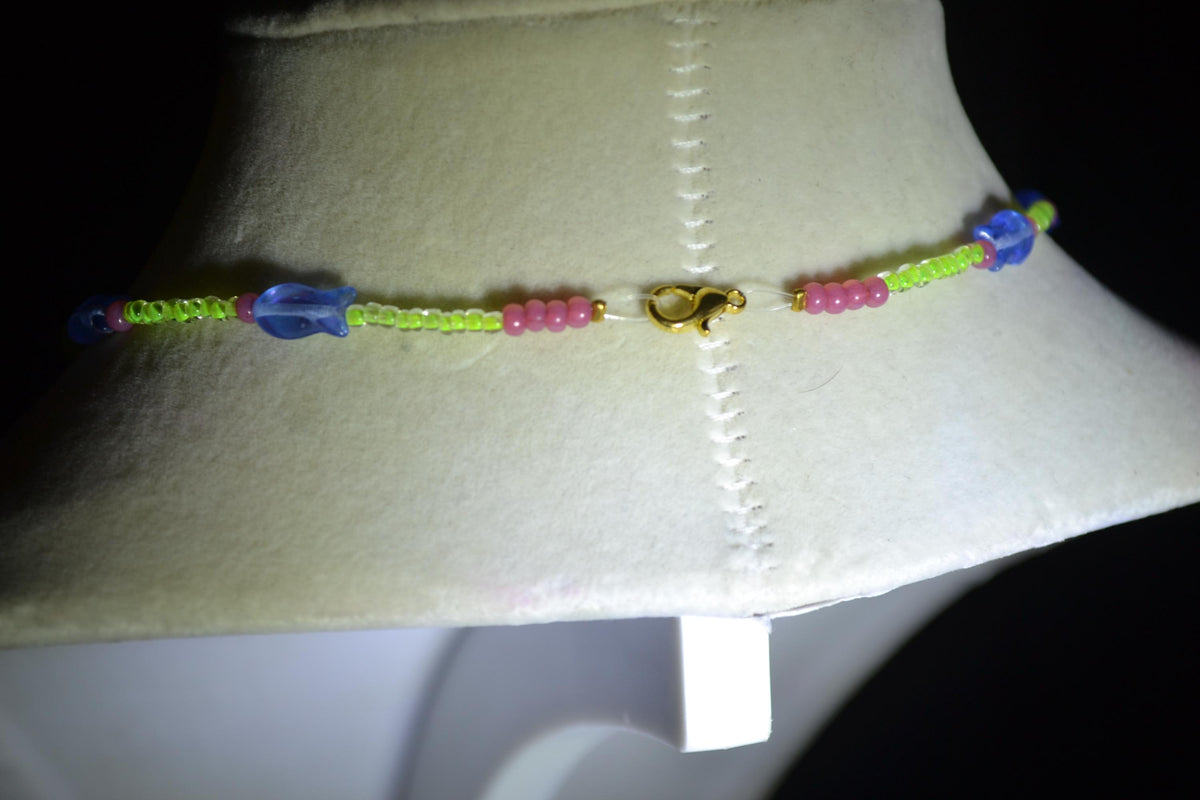 Multicolor fish glass bead choker. Lime, blue, and raspberry