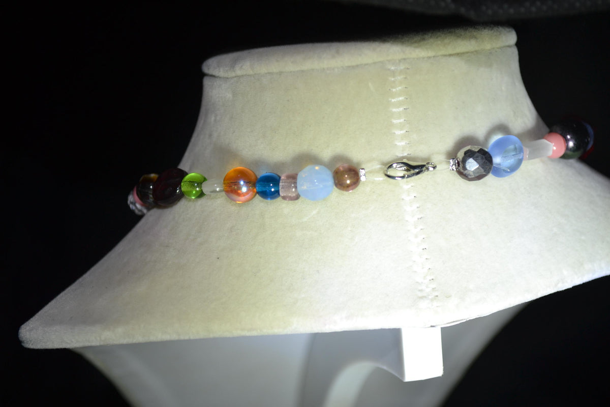 Multicolor glass bead choker. Candy necklace