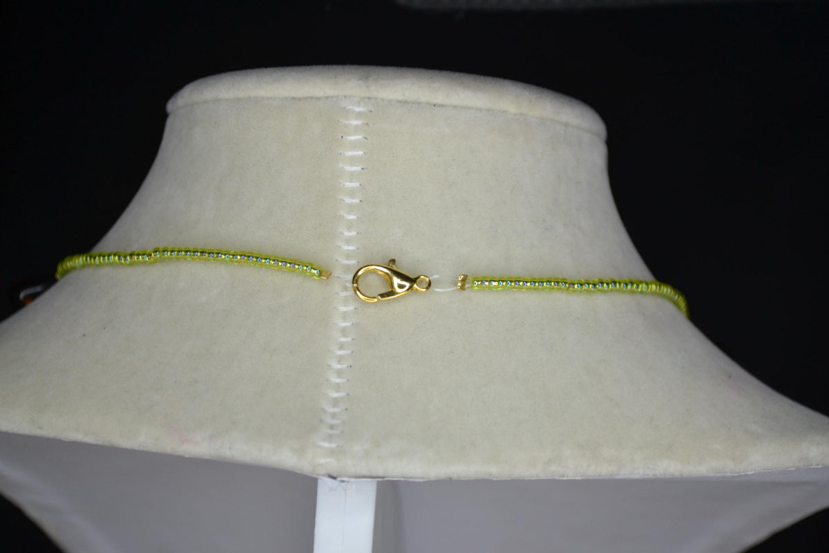 Multicolor glass bead choker. Brown tortoise drops and lime