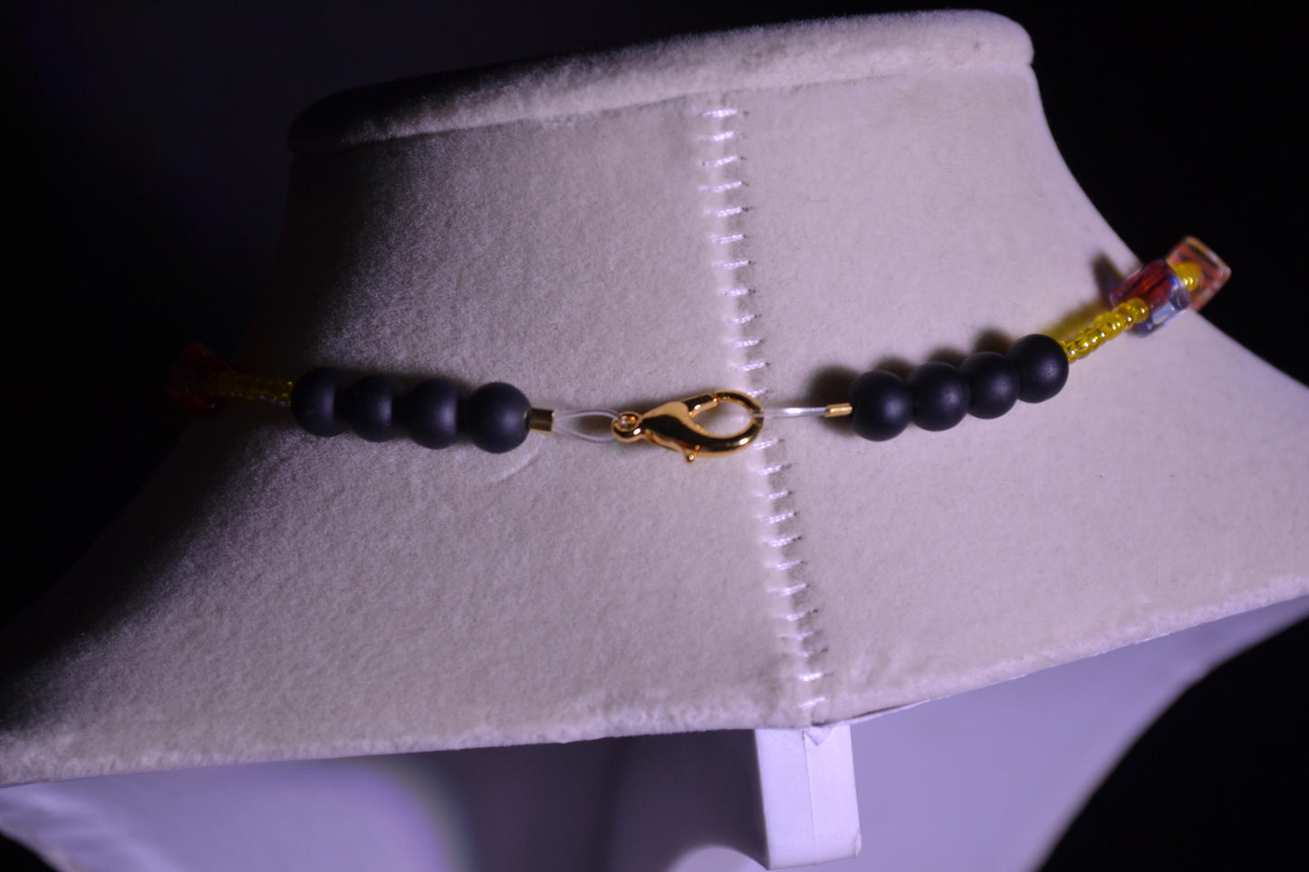 Multicolor glass bead anklet. Yellow and red