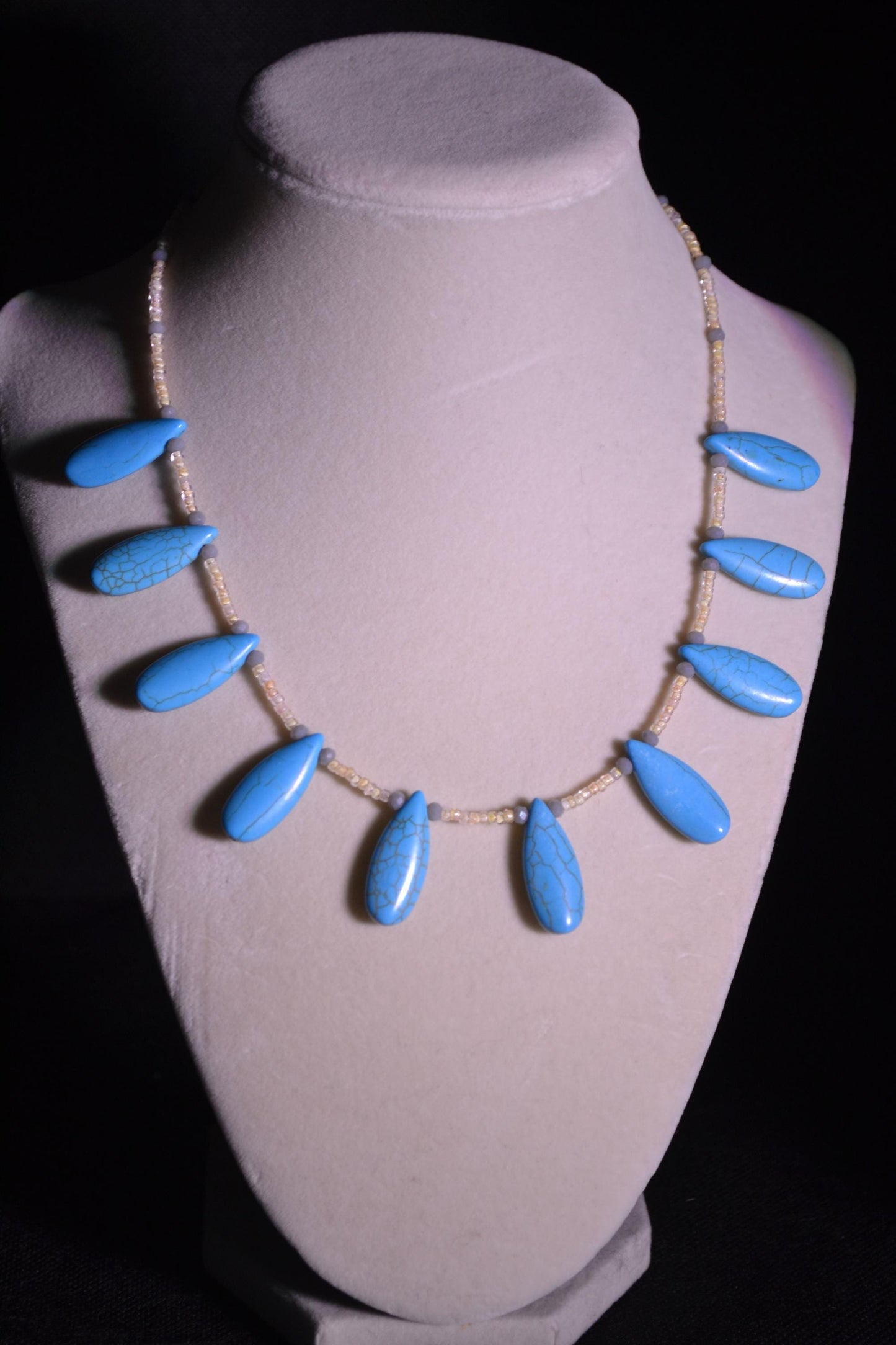 Multicolor glass bead necklace. Turquoise and yellow
