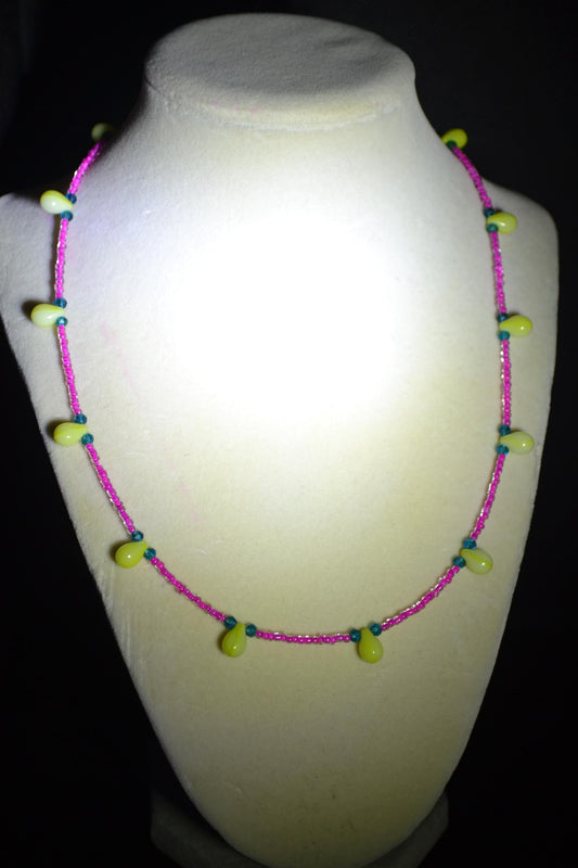Multicolor glass bead necklace. Fuchsia, yellow, and blue