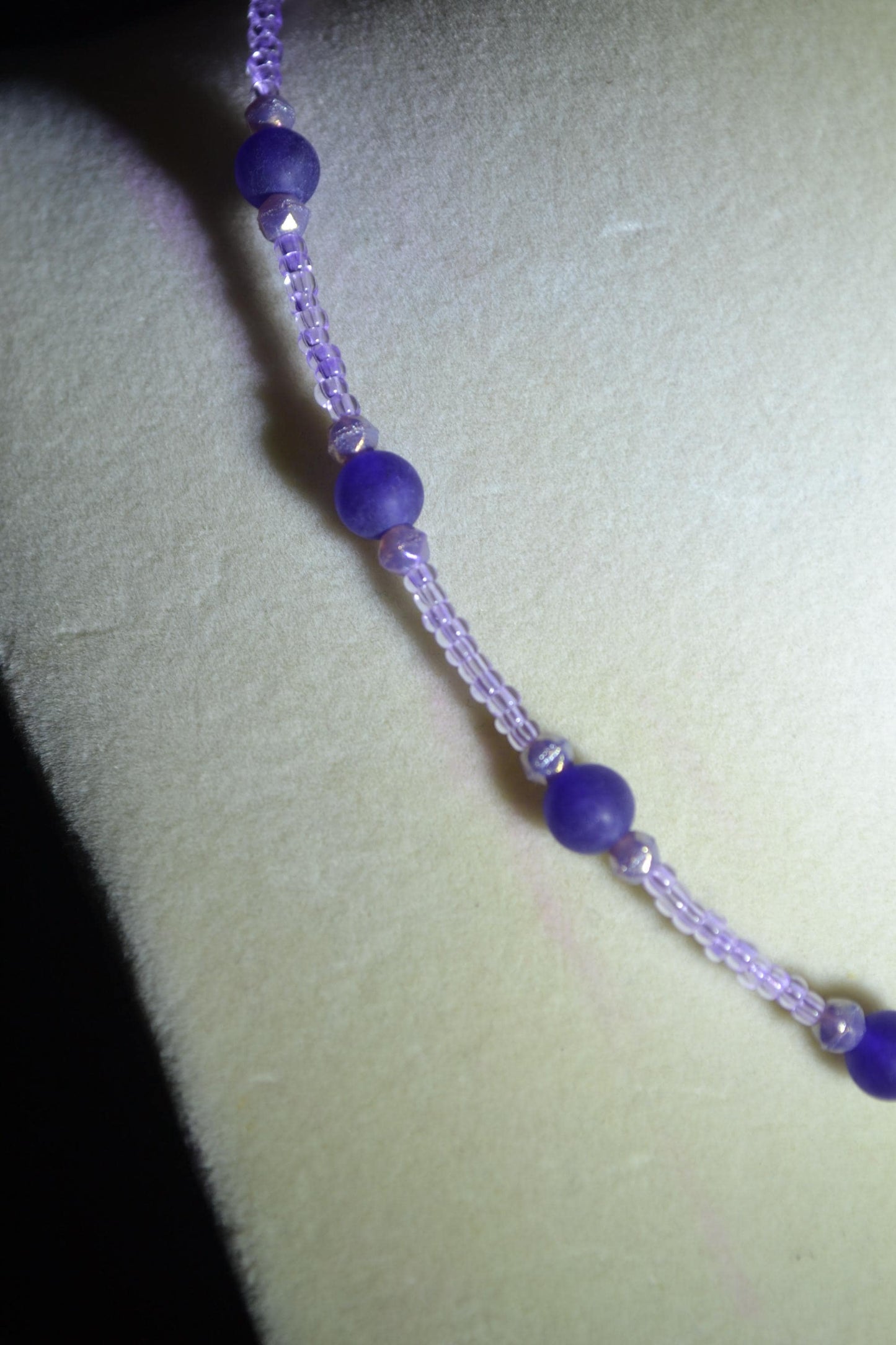 Multicolor glass bead necklace. Grape juice