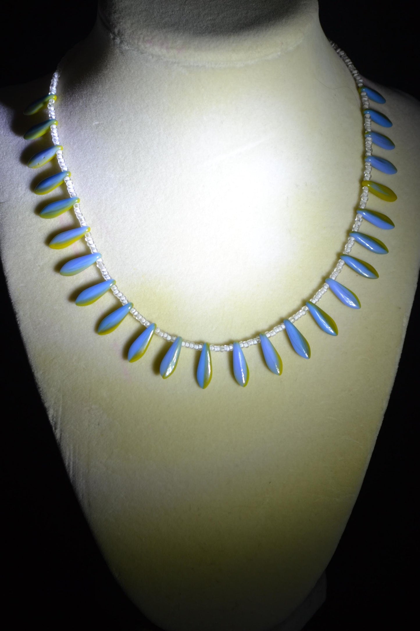 Reversible multicolor glass bead necklace. Olive and sky blue