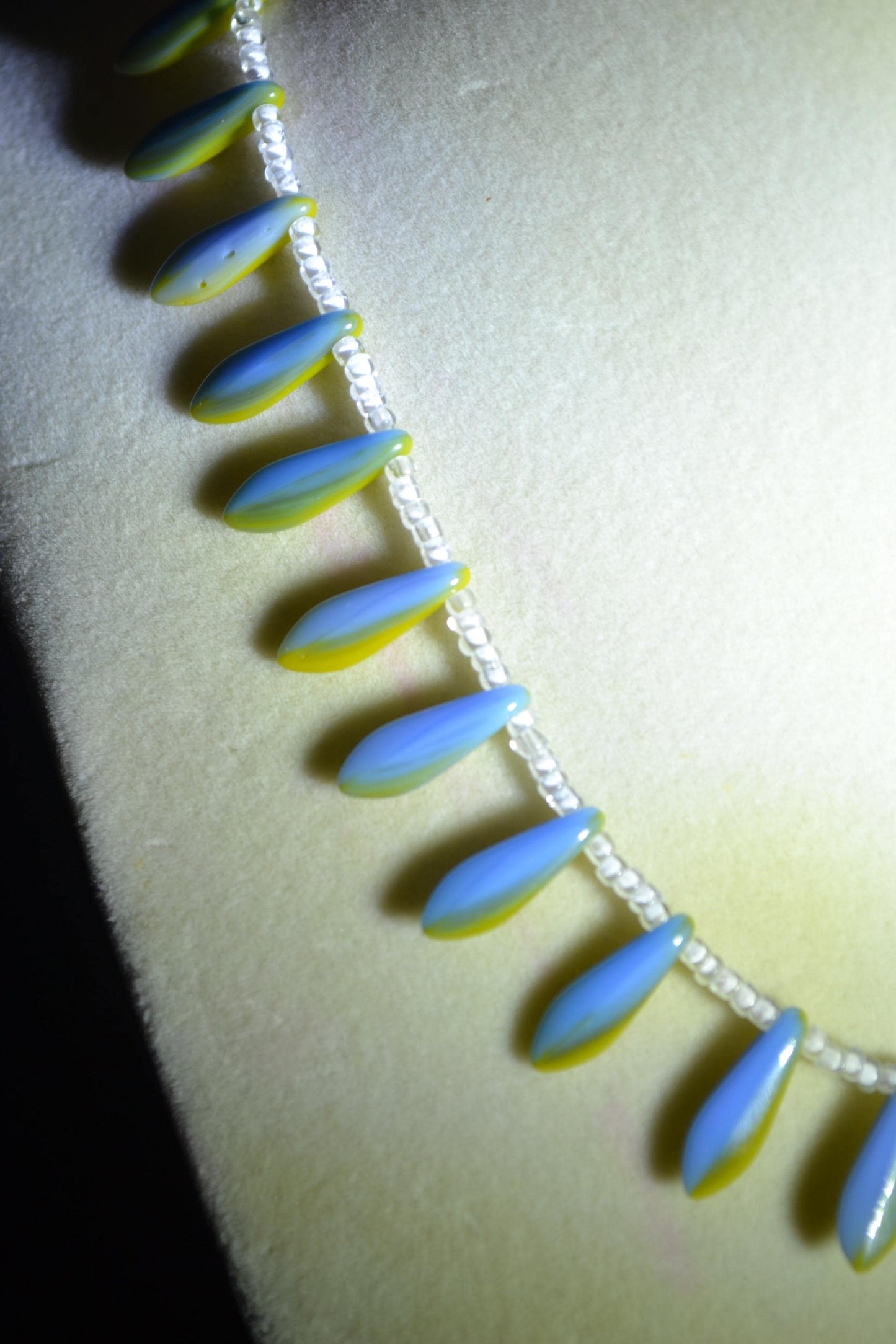 Reversible multicolor glass bead necklace. Olive and sky blue