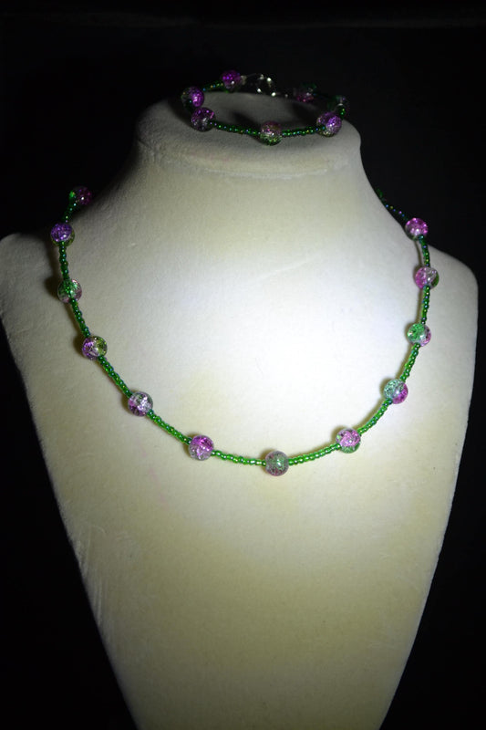 Purple and green crackled beaded necklace & bracelet set