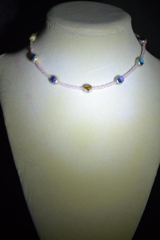 Multicolor glass bead choker. Pink and silver