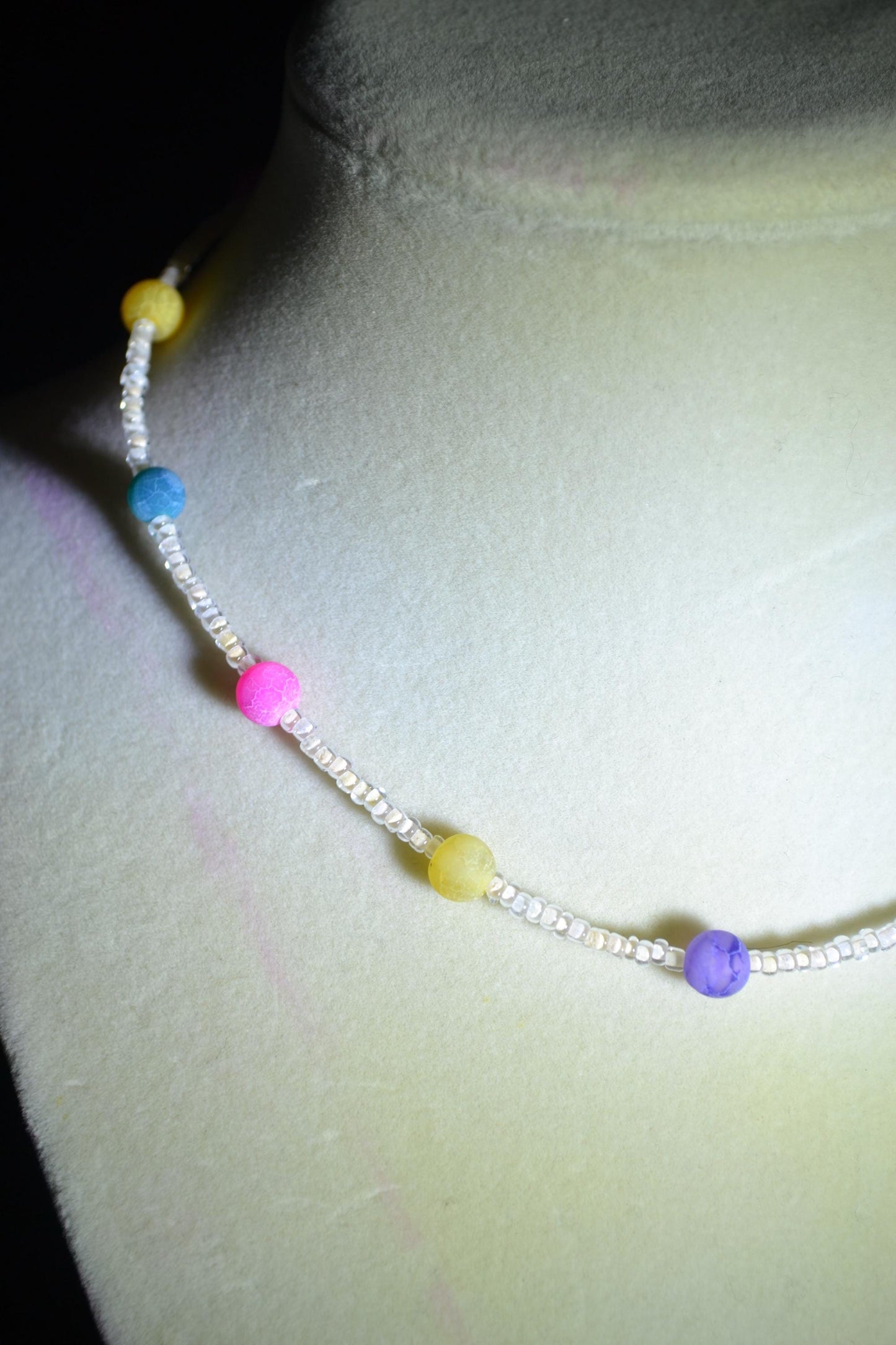 Multicolor glass bead choker. Rainbow