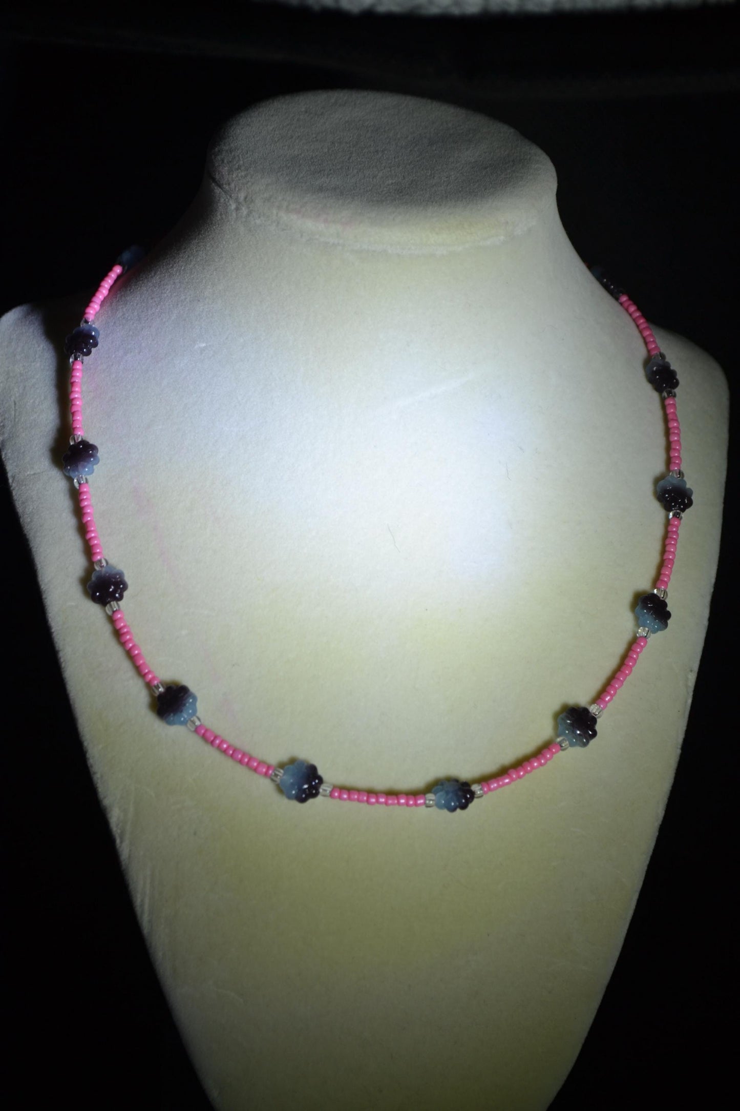 Multicolor glass bead necklace. Cornflower and pink