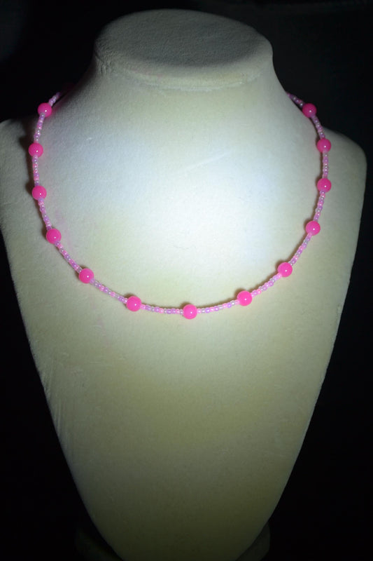 Multicolor glass bead necklace. Bubblegum