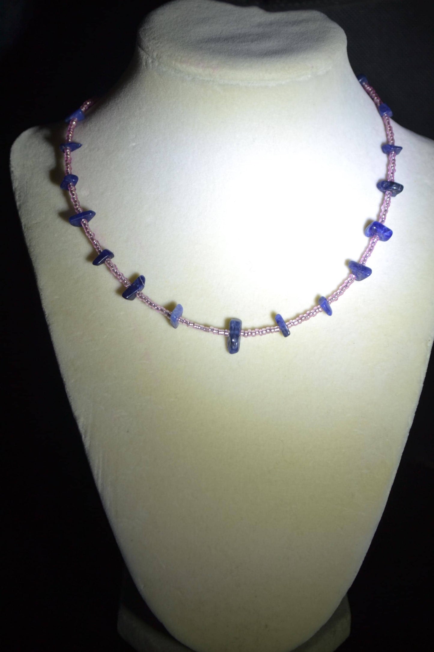 Multicolor glass bead necklace. Blue agate and pink