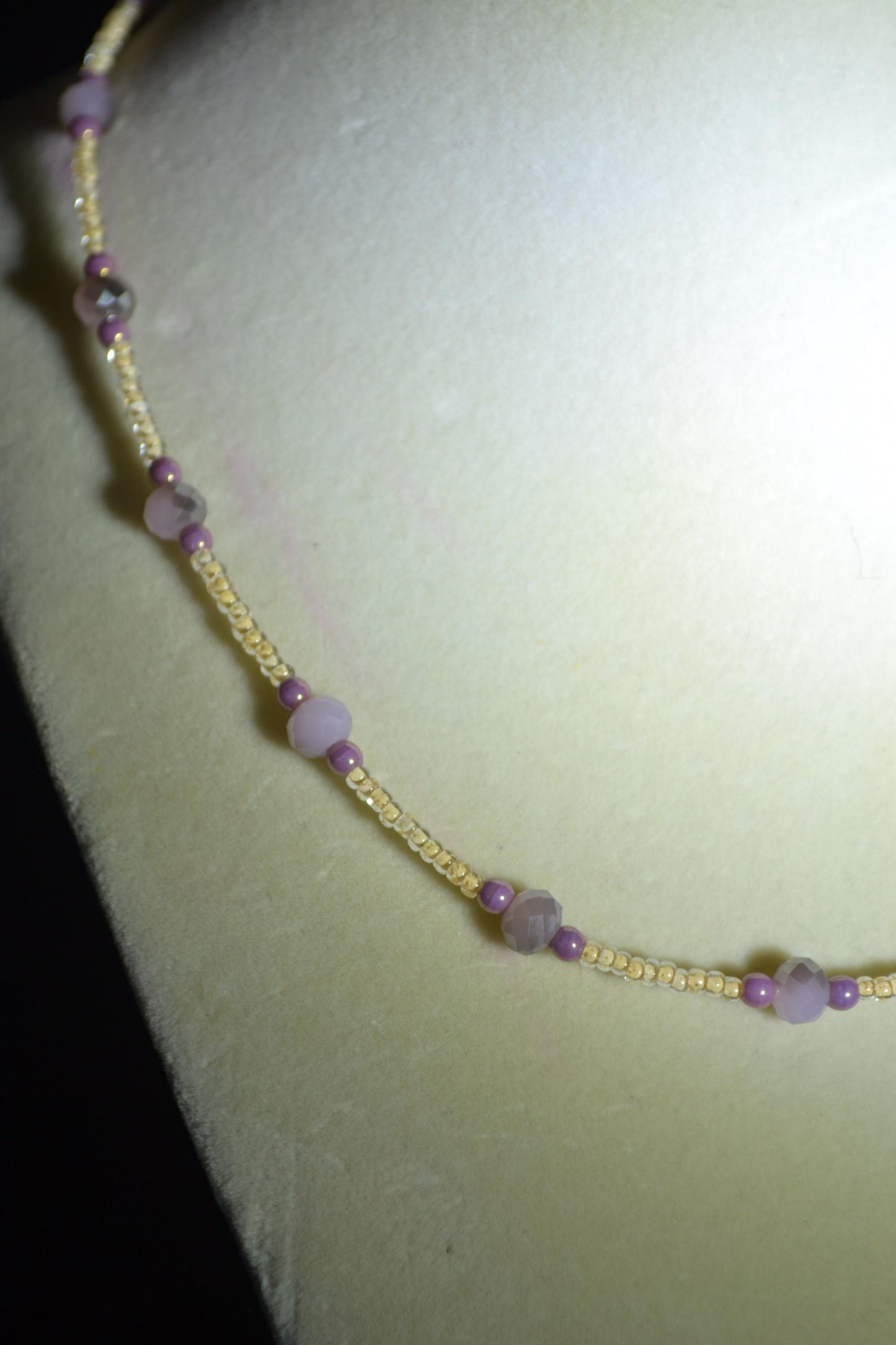 Multicolor glass bead necklace. Yellow and mauve