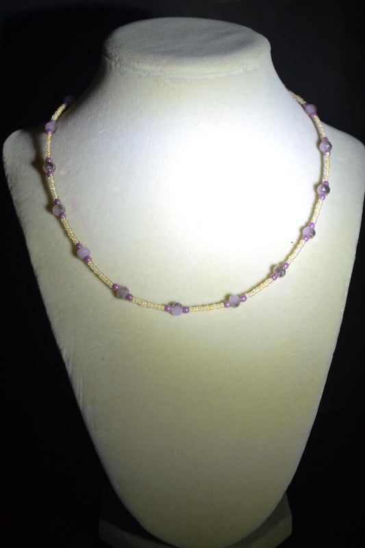 Multicolor glass bead necklace. Yellow and mauve