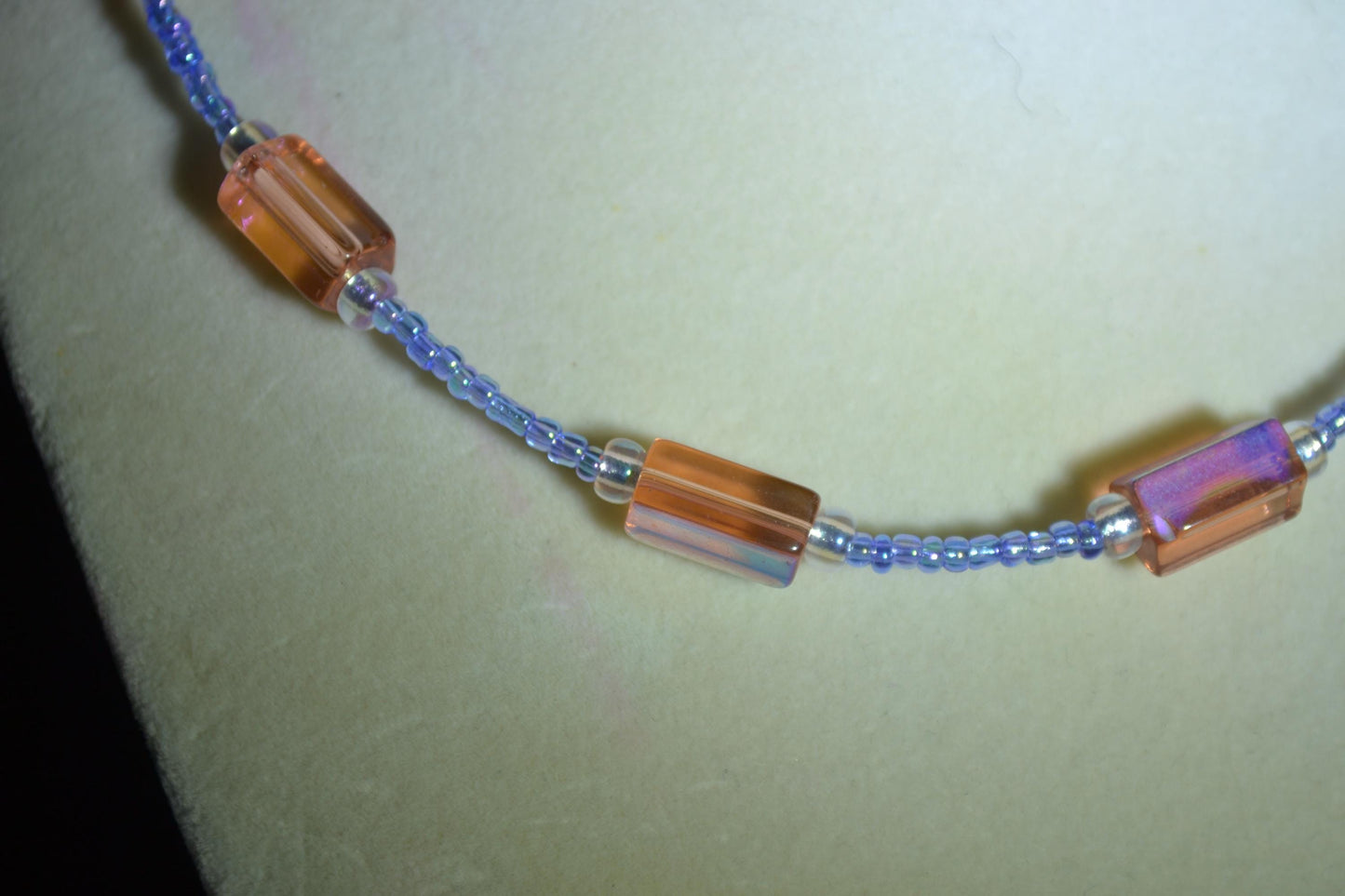 Multicolor glass bead necklace. Blue and pink