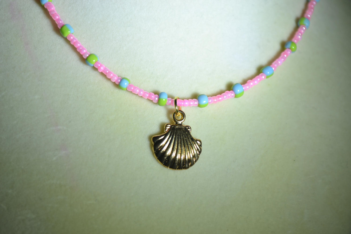 Seashell pendant glass bead choker. Blue, green, and pink