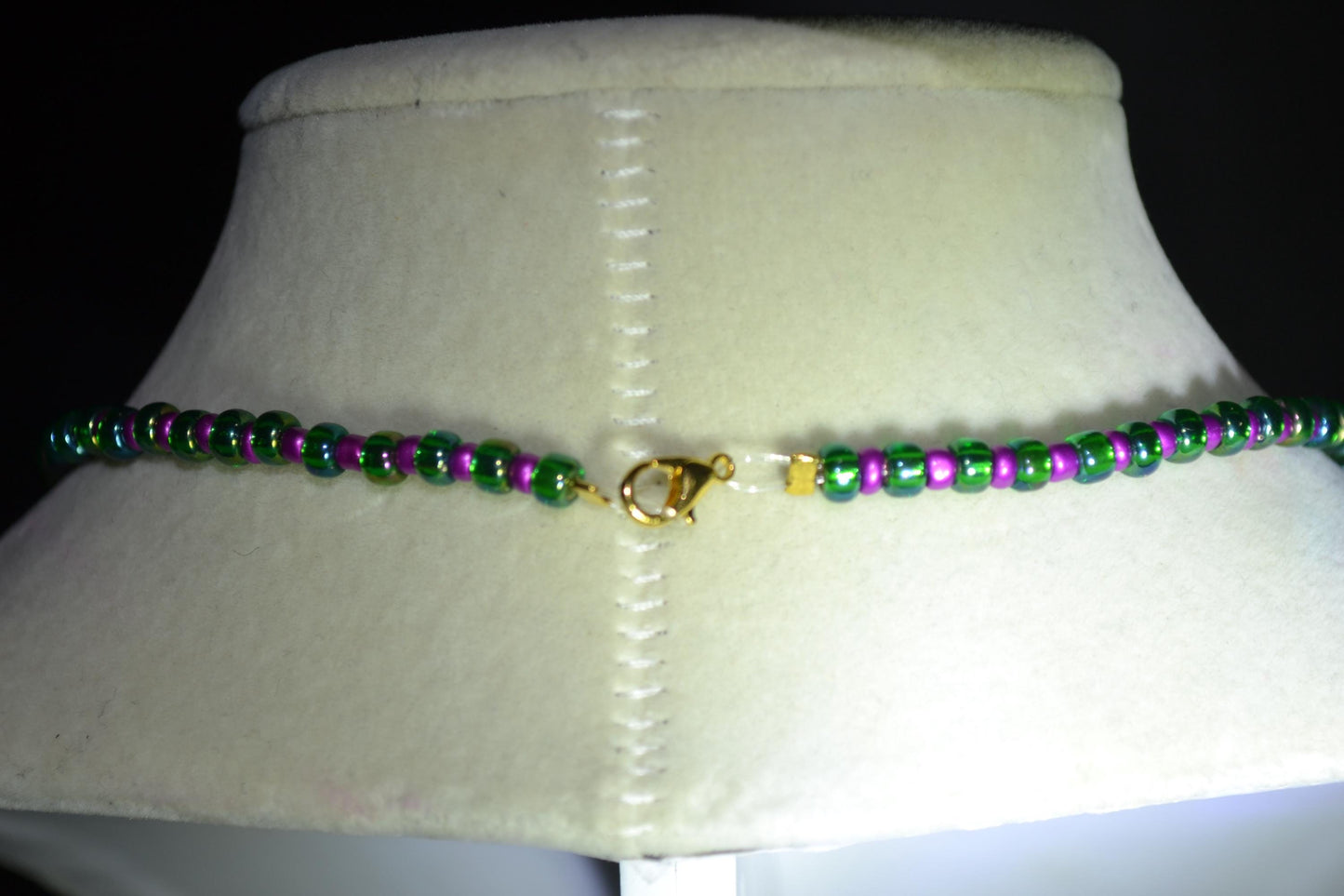 Angelfish pendant glass bead choker. Metallic purple and green