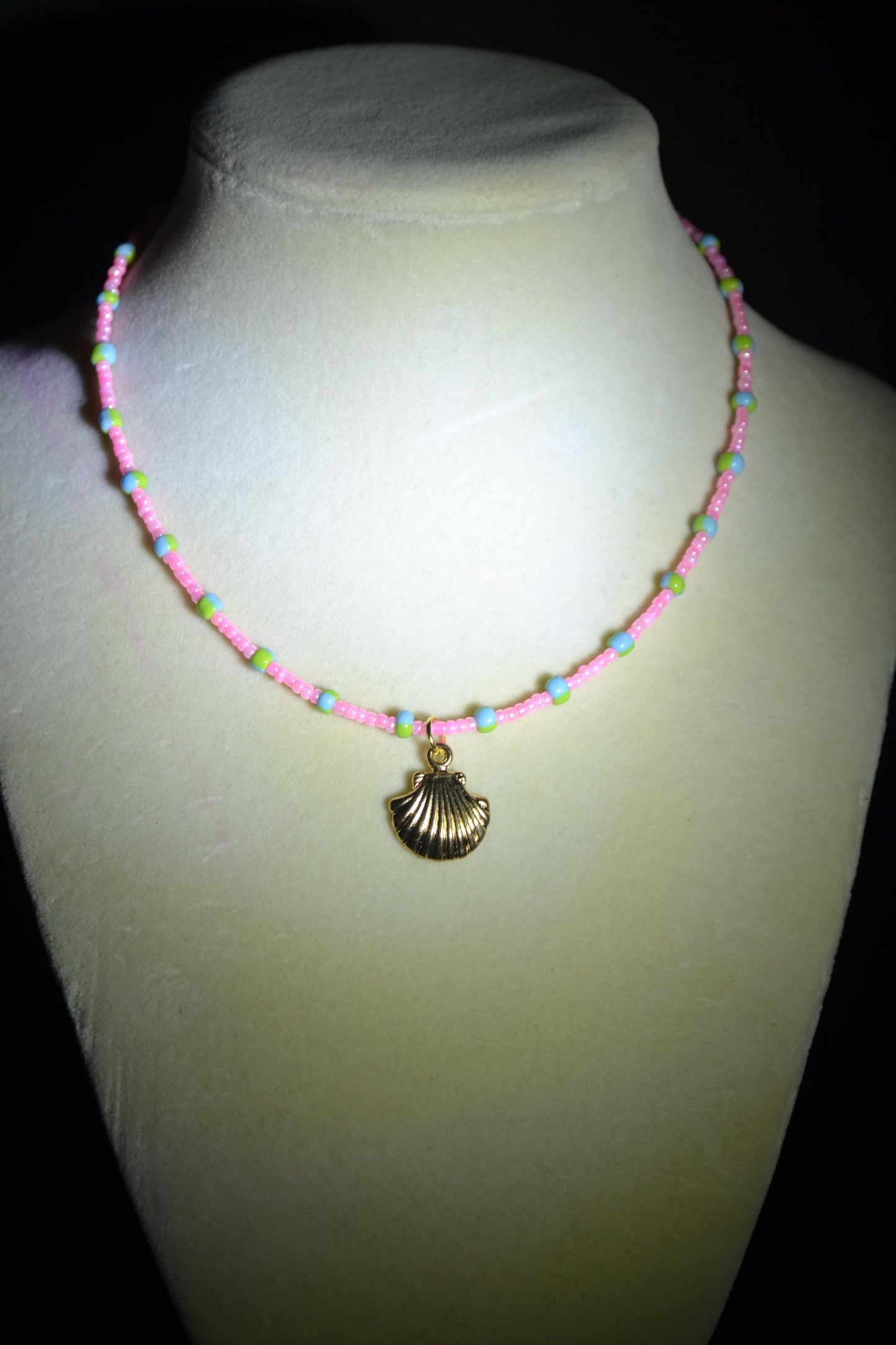 Seashell pendant glass bead choker. Blue, green, and pink