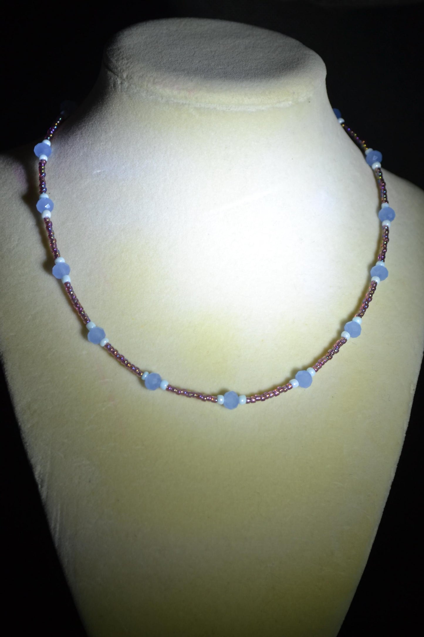 Multicolor glass bead necklace. Blue and rose