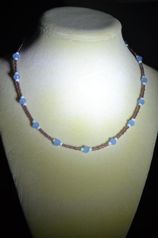Multicolor glass bead necklace. Blue and rose