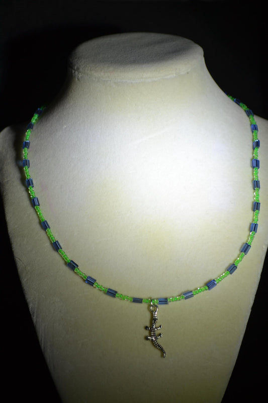 Alligator gecko pendant glass bead necklace. Blue and green