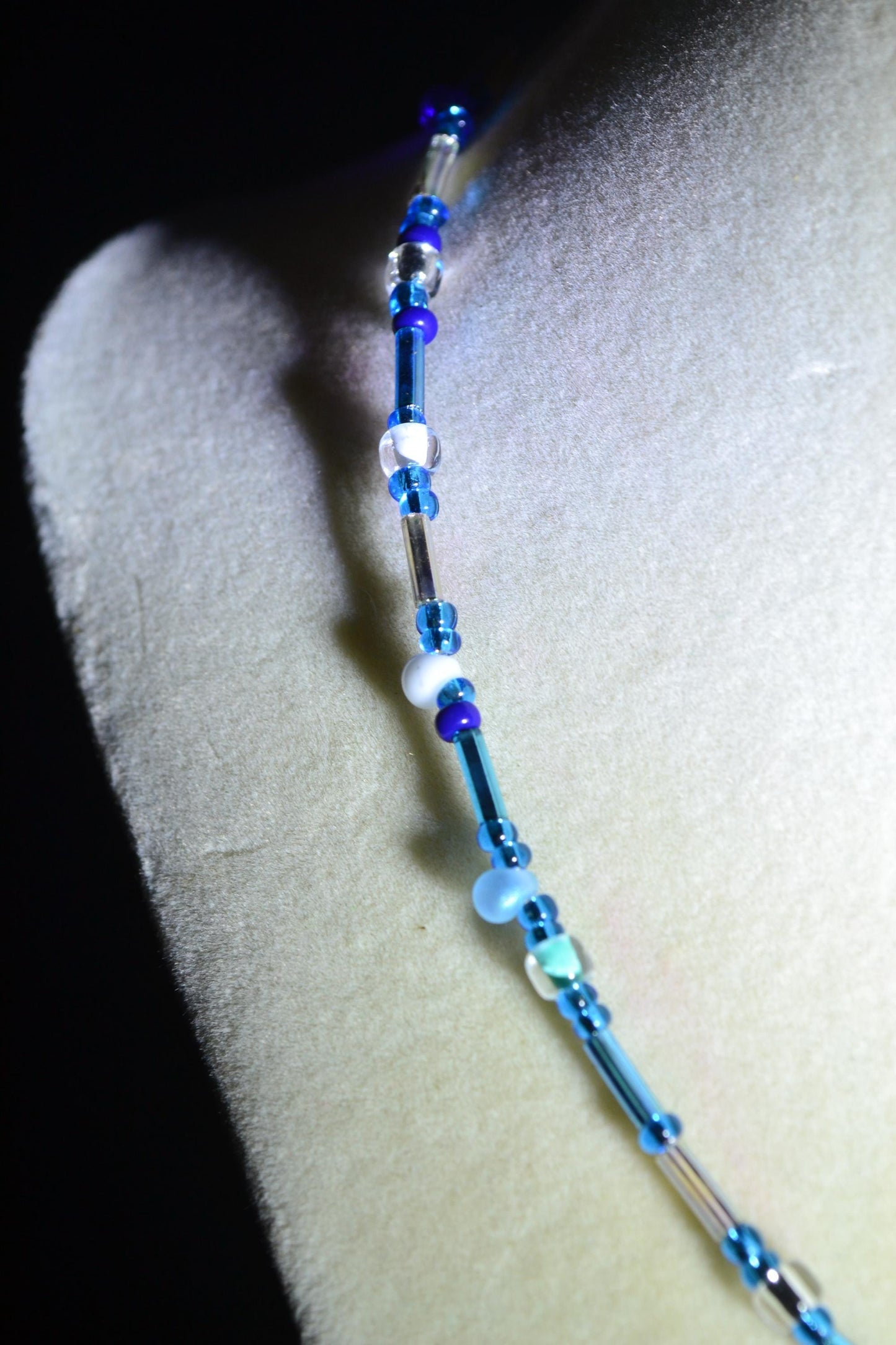 Multicolor glass bead necklace. Ocean blue