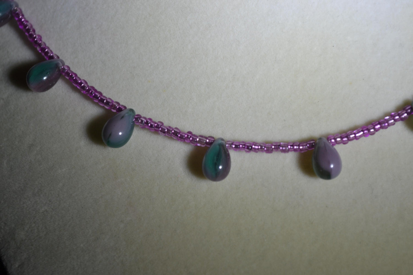 Multicolor glass bead necklace. Berry and blue
