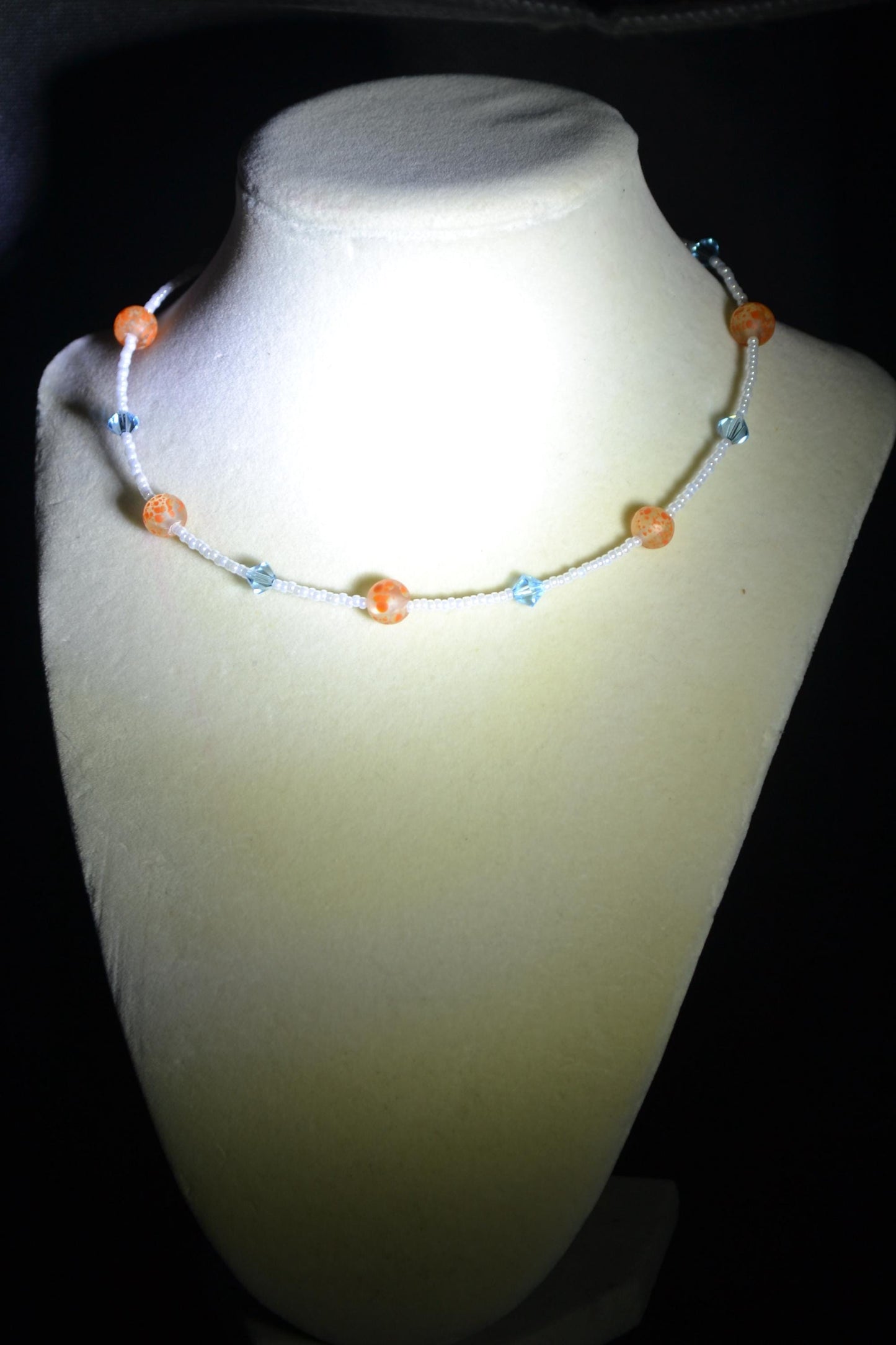 Multicolor glass bead choker. Gator theme. Orange and blue