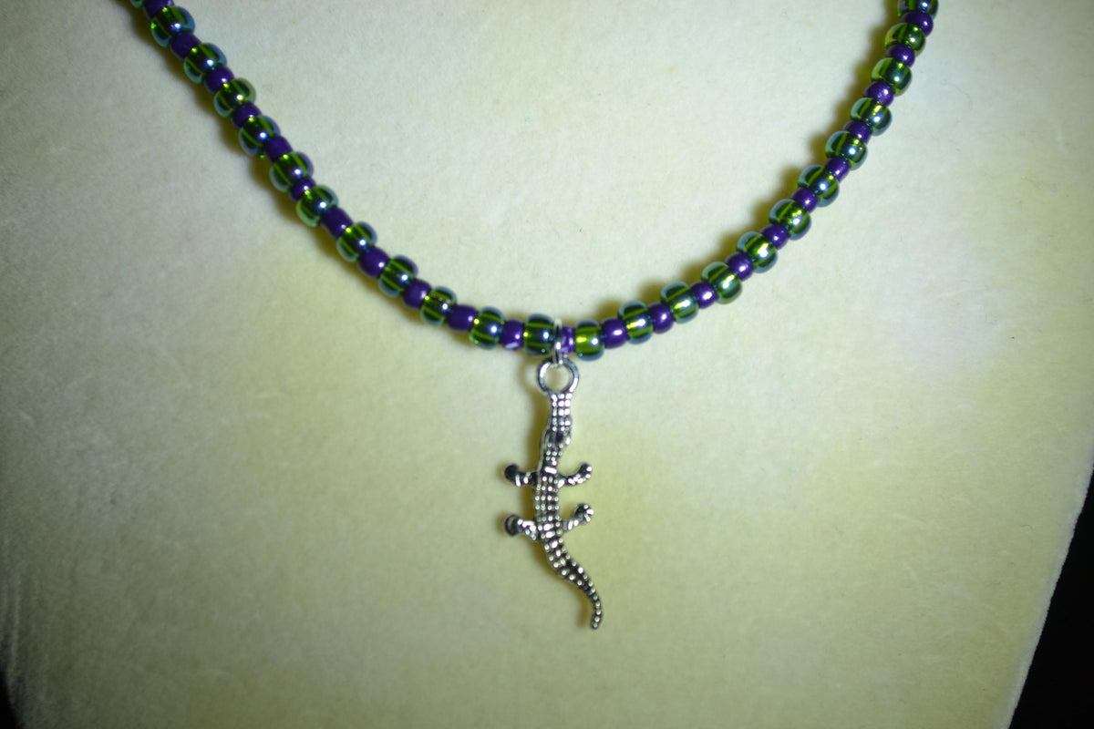 Silver Alligator gecko pendant glass bead necklace. Grape and green