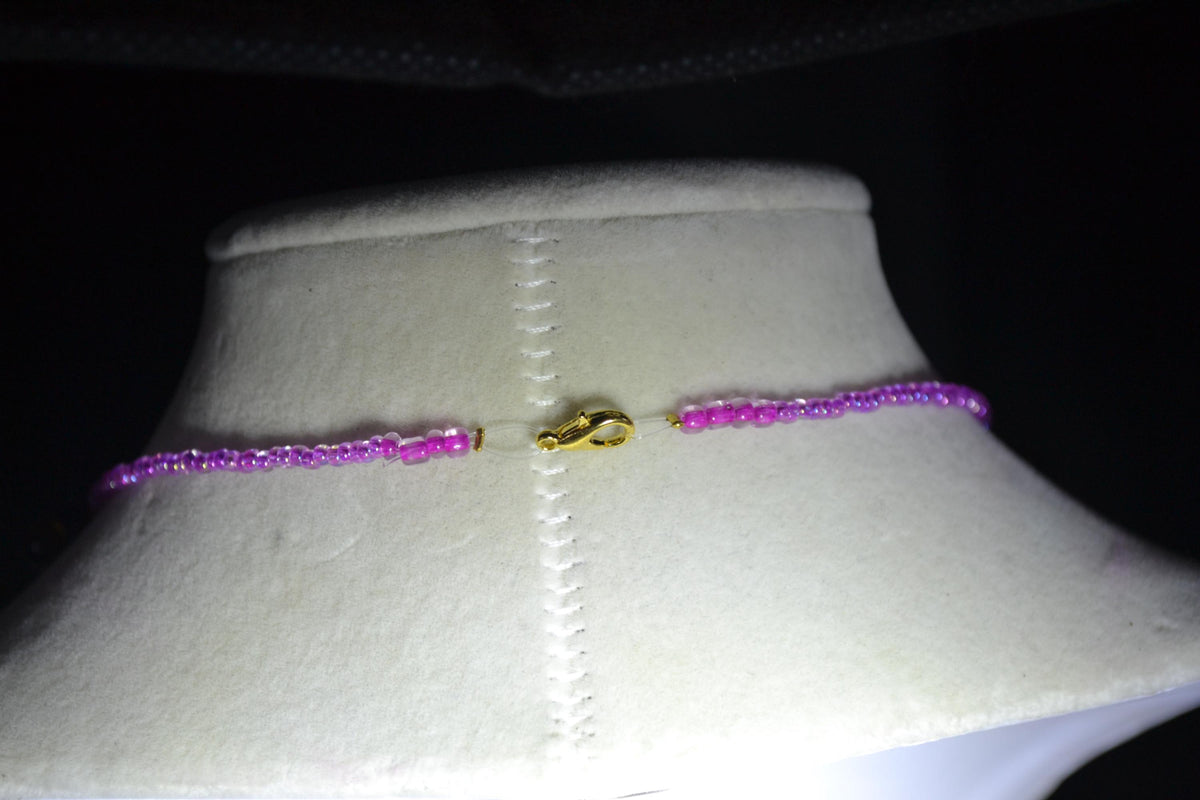 Multicolor glass bead choker. Tortoise and fuschia