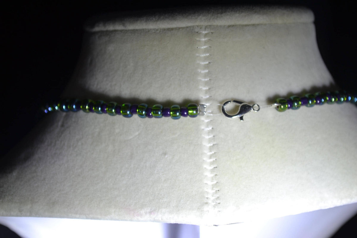 Silver Alligator gecko pendant glass bead necklace. Grape and green