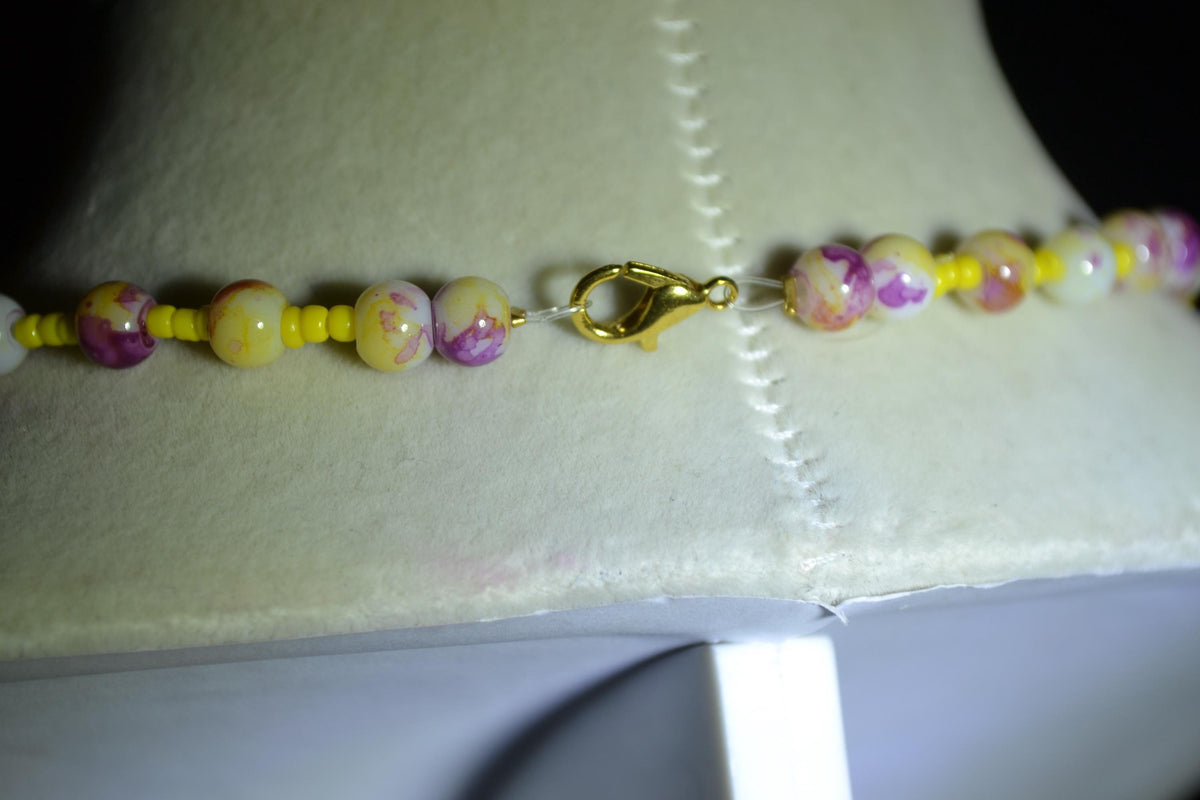 Multicolor glass bead choker. Tie dye purple and yellow