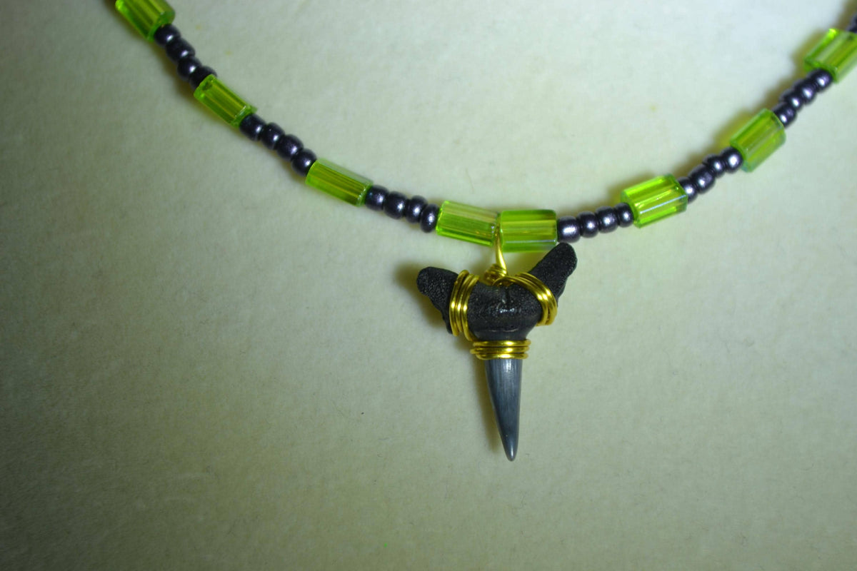 Wire wrapped sharks tooth beaded choker. Green and metallic black