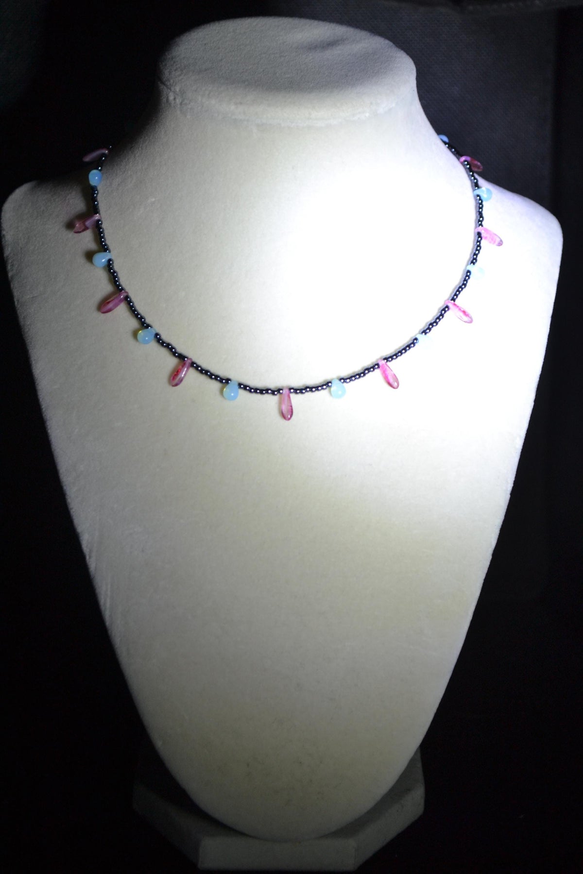 Multicolor glass bead choker. Gunmetal, Aqua, and raspberry