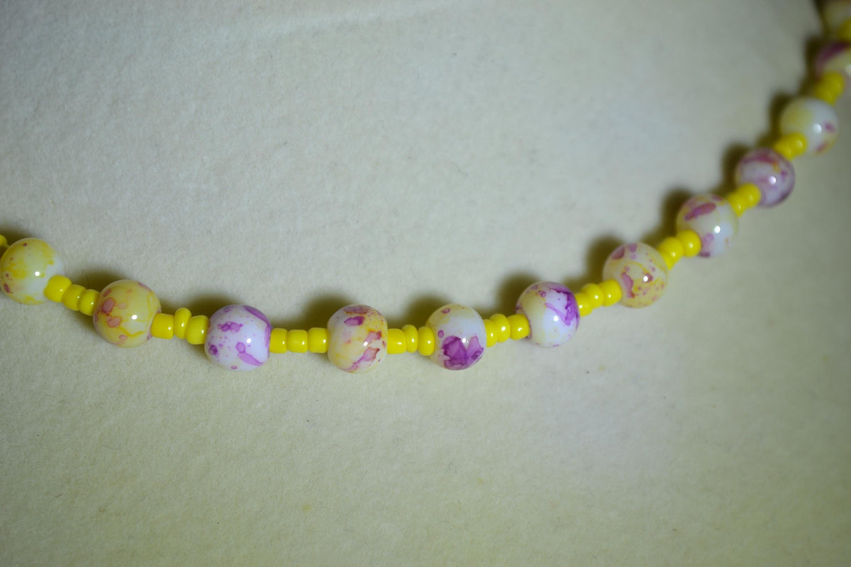 Multicolor glass bead choker. Tie dye purple and yellow