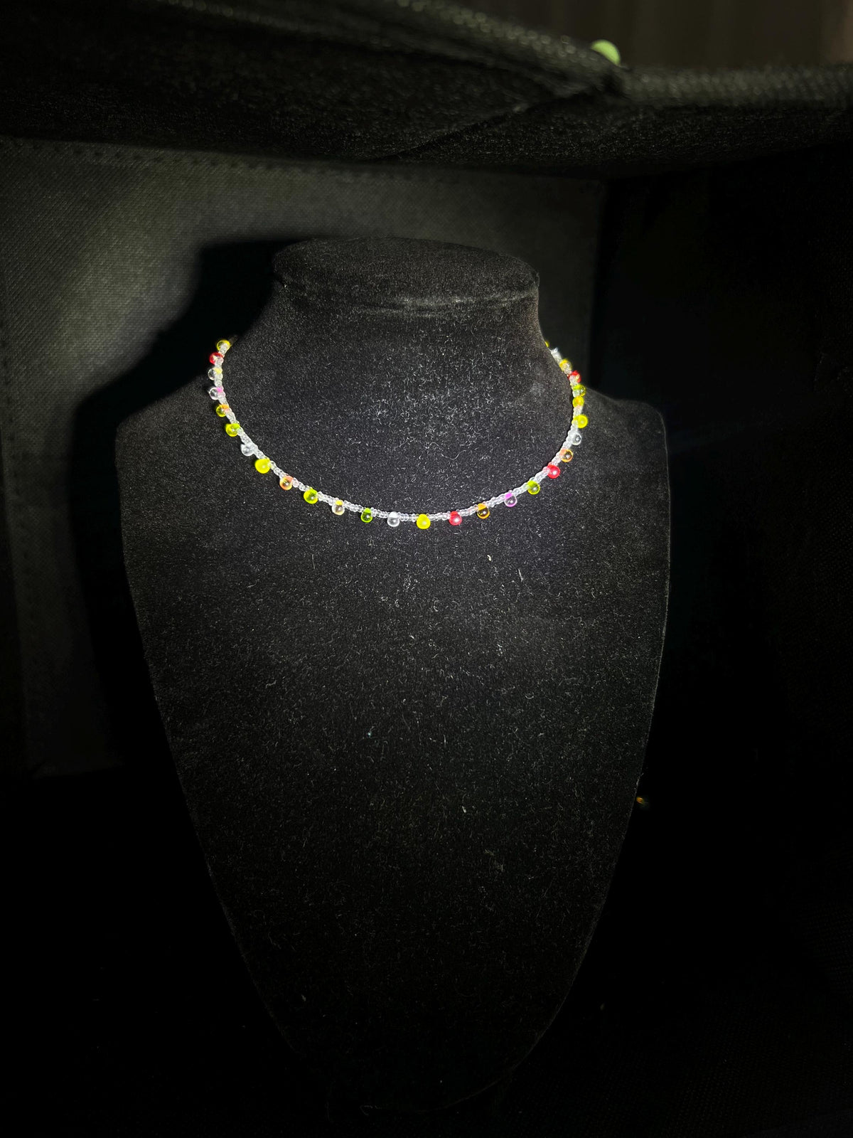 Multicolor glass bead choker. Rainbow drops