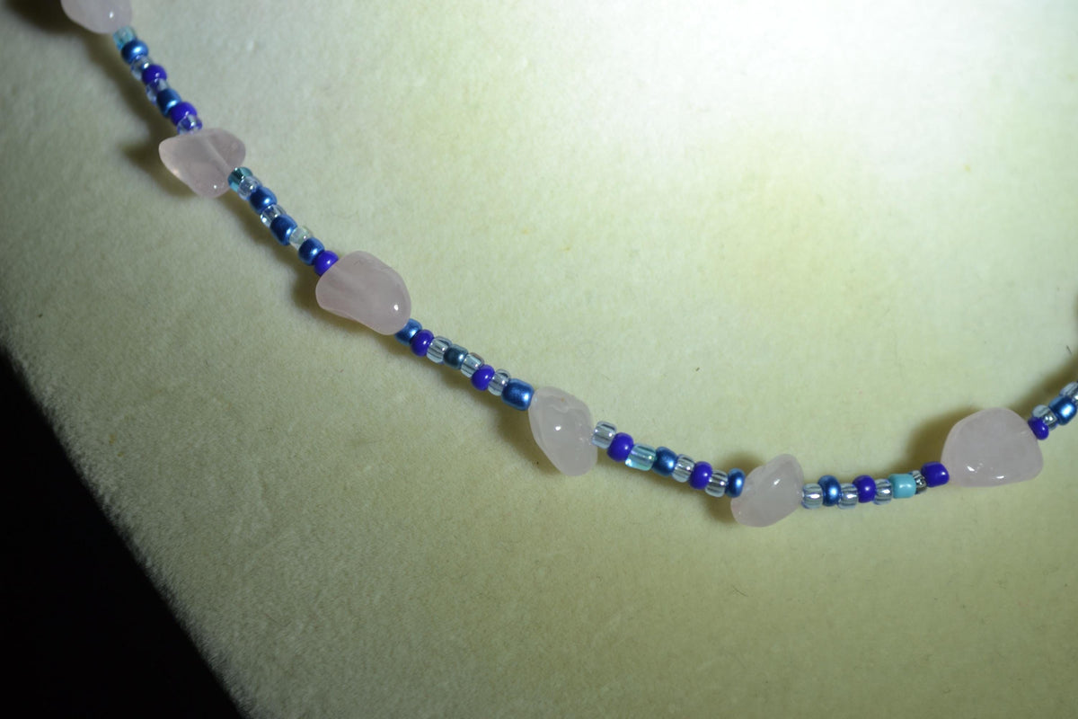 Multicolor glass bead necklace. Rose quartz and blues