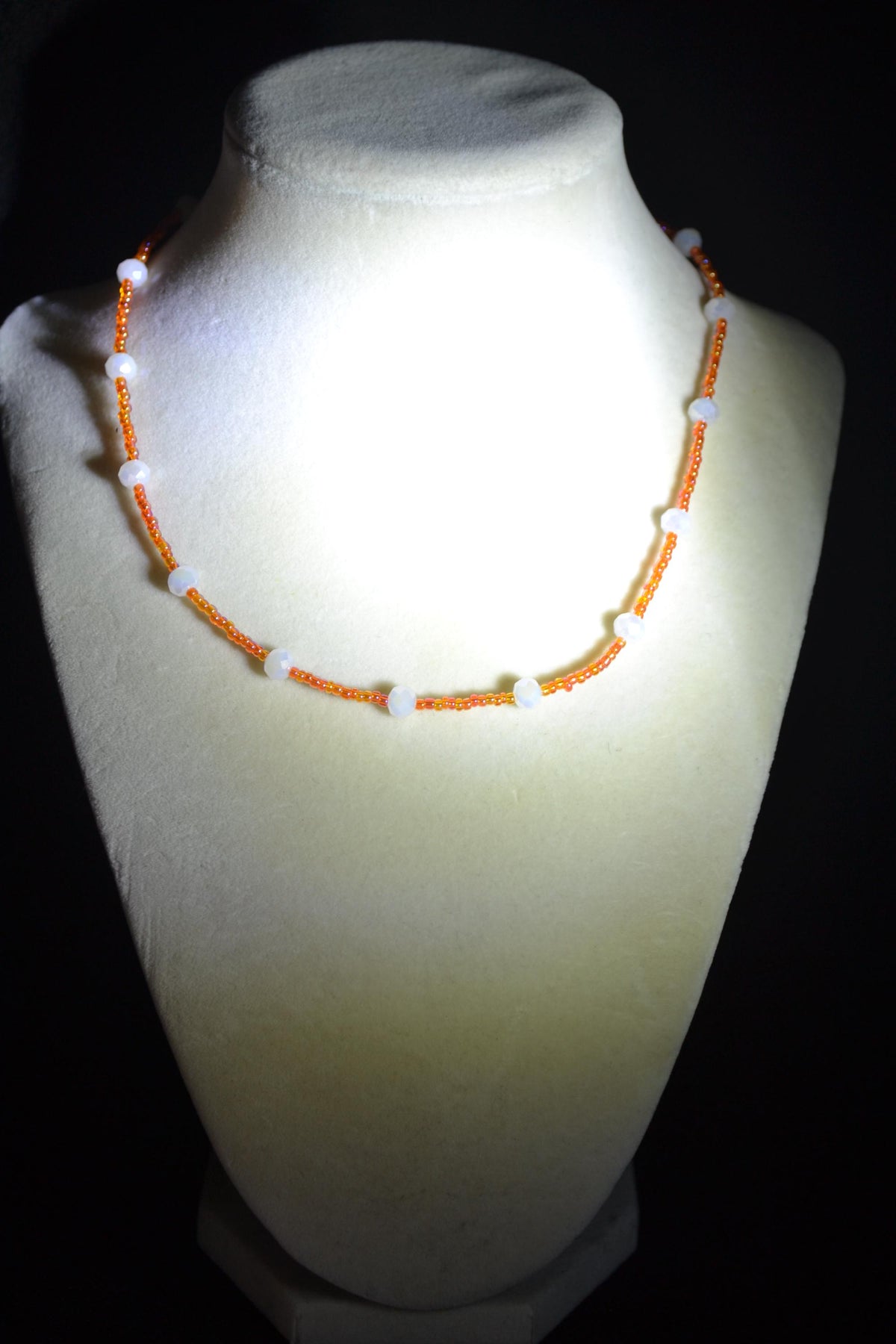Multicolor glass bead necklace. Orange creamsicle