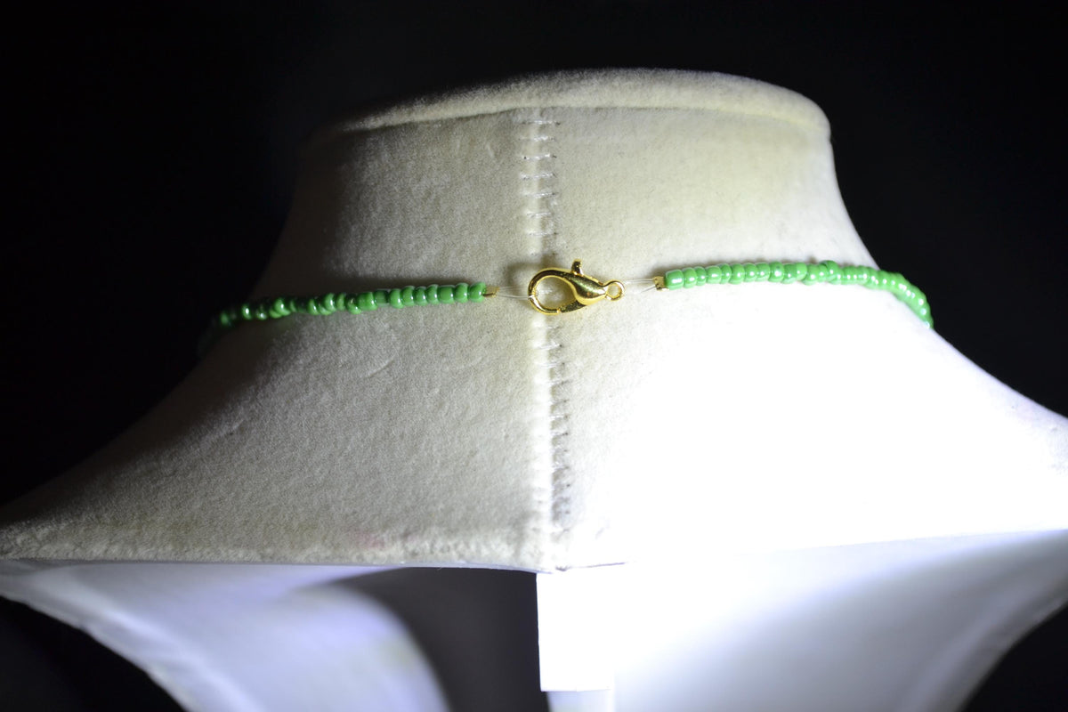 Multicolor glass bead choker. Dalmatian, green, and frosted pink