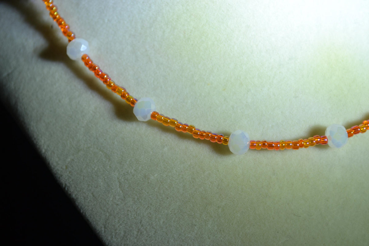 Multicolor glass bead necklace. Orange creamsicle