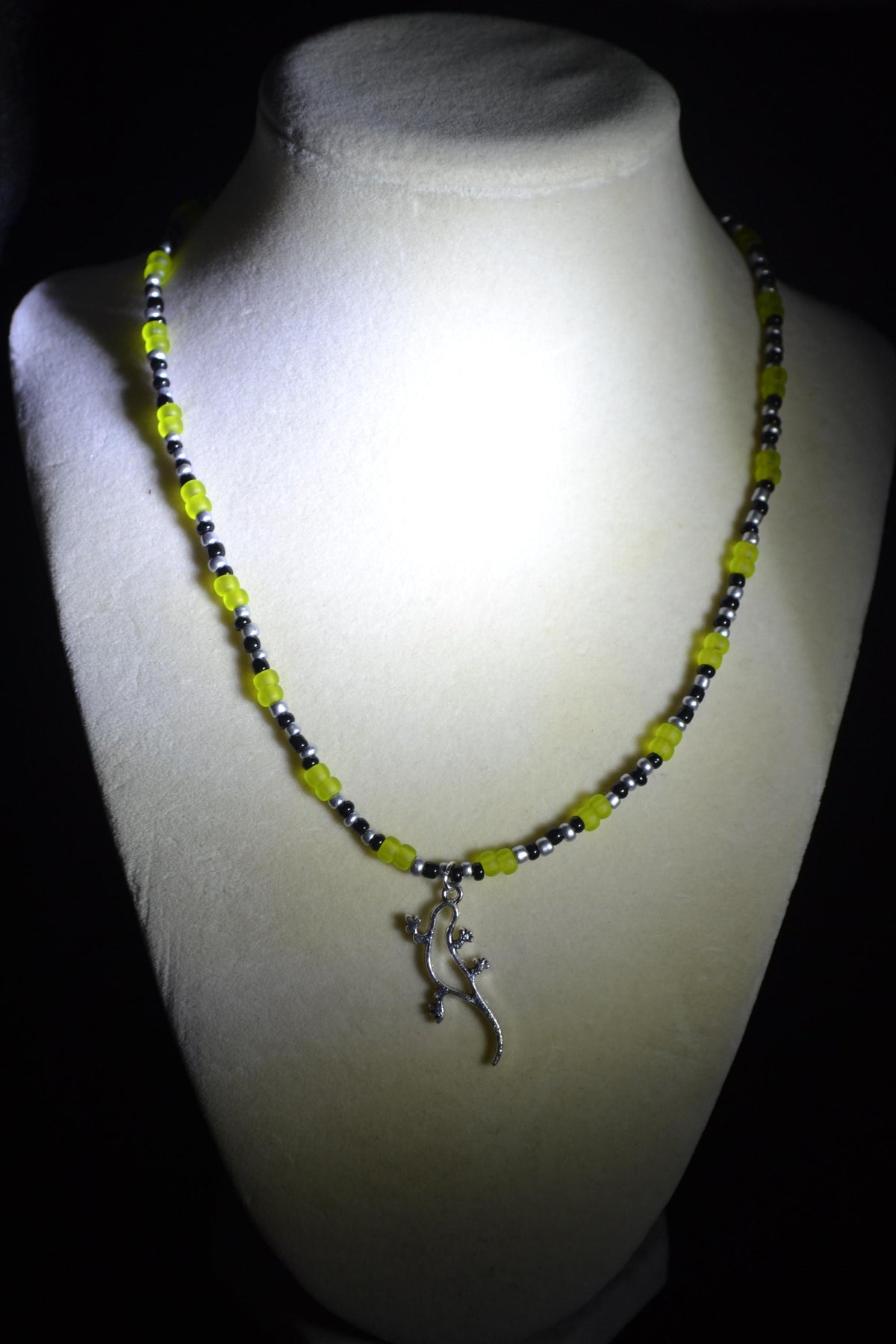Silver gecko pendant glass bead necklace. Black, silver, and frosted green