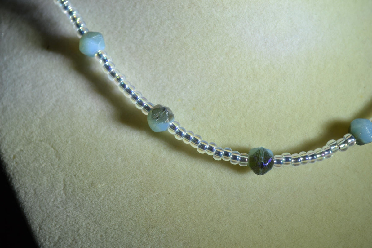 Multicolor glass bead choker. Iridescent blue, black, and crystal