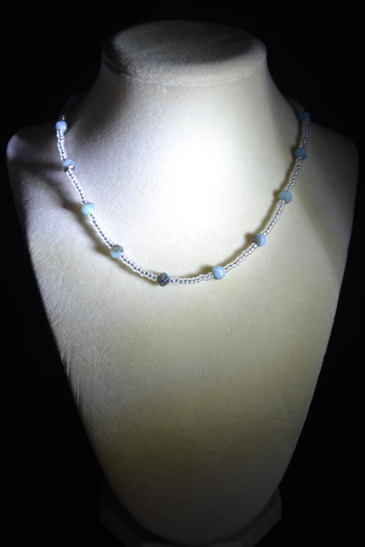 Multicolor glass bead choker. Iridescent blue, black, and crystal