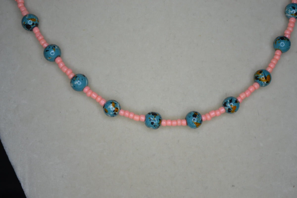 Multicolor glass bead necklace . Coral and turquoise