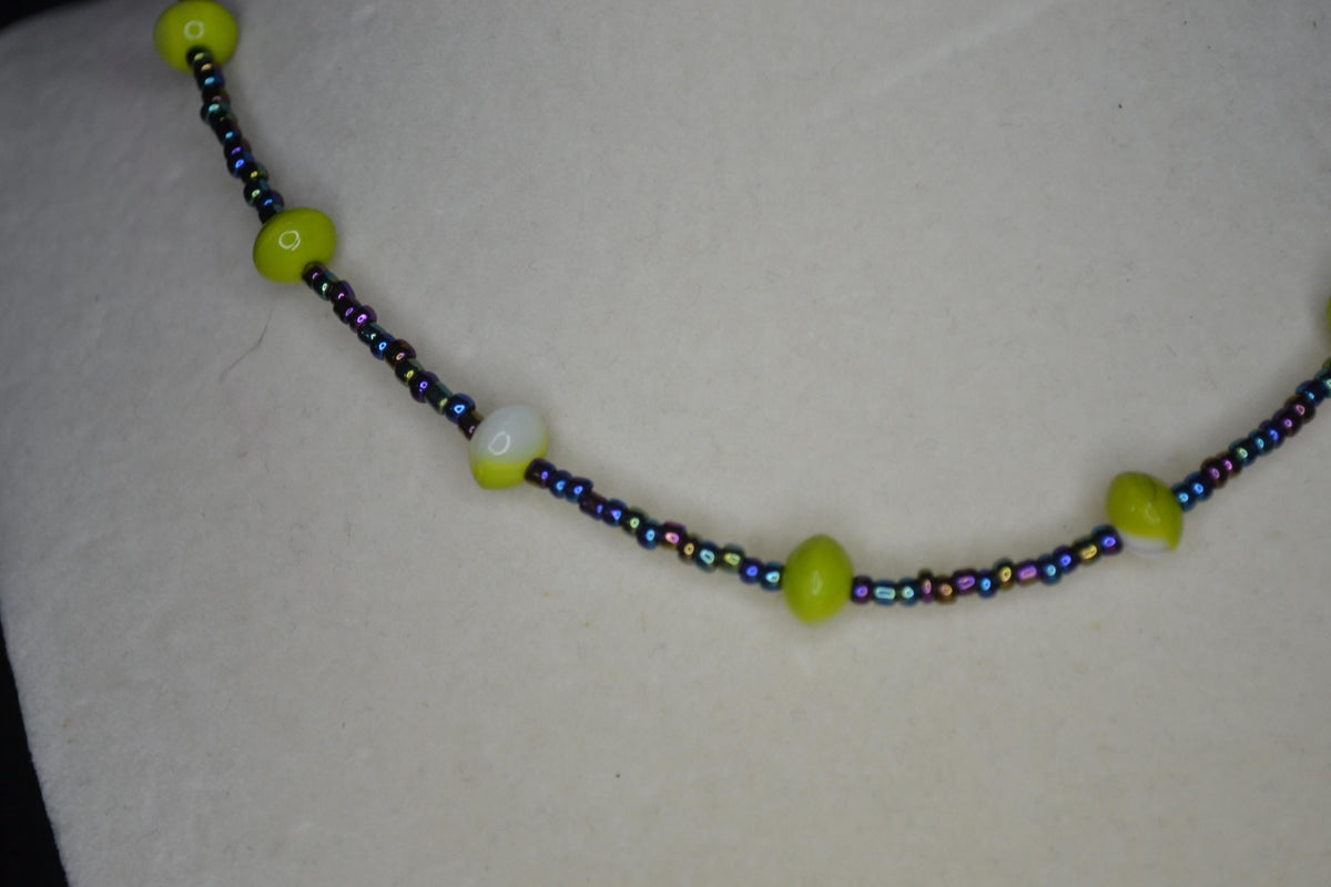 Multicolor glass bead choker. Green swirl and oil spill